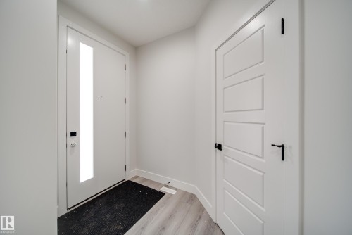 8747 183 Avenue, Edmonton, AB - Indoor Photo Showing Other Room