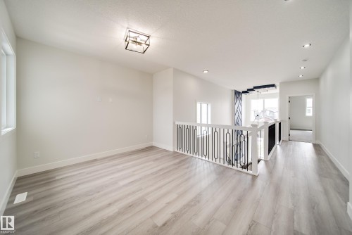 8747 183 Avenue, Edmonton, AB - Indoor Photo Showing Other Room