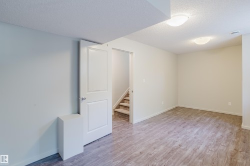12038 62 Street, Edmonton, AB - Indoor Photo Showing Other Room