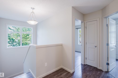 12038 62 Street, Edmonton, AB - Indoor Photo Showing Other Room