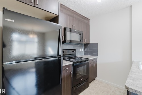 12038 62 Street, Edmonton, AB - Indoor Photo Showing Kitchen