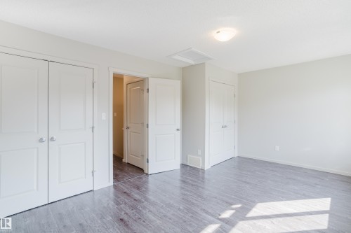 12038 62 Street, Edmonton, AB - Indoor Photo Showing Other Room