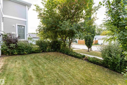 12038 62 Street, Edmonton, AB - Outdoor