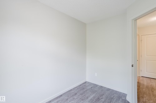 12038 62 Street, Edmonton, AB - Indoor Photo Showing Other Room