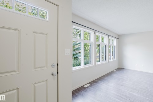 12038 62 Street, Edmonton, AB - Indoor Photo Showing Other Room