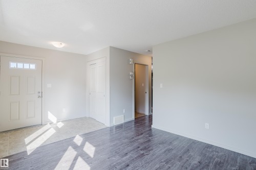 12038 62 Street, Edmonton, AB - Indoor Photo Showing Other Room