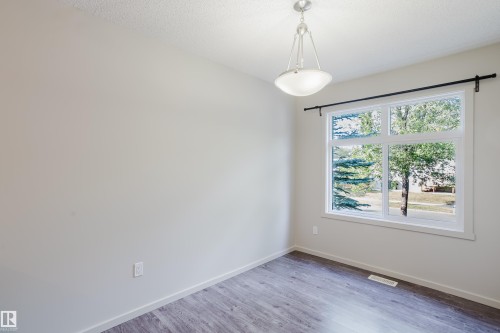 12038 62 Street, Edmonton, AB - Indoor Photo Showing Other Room