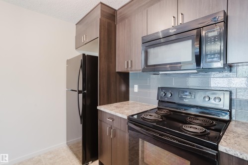 12038 62 Street, Edmonton, AB - Indoor Photo Showing Kitchen