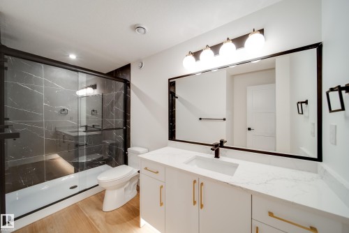 21 Starling Way, Fort Saskatchewan, AB - Indoor Photo Showing Bathroom