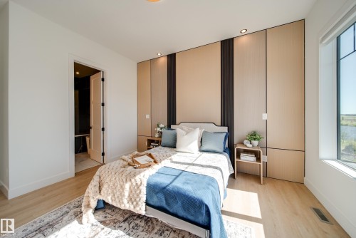 21 Starling Way, Fort Saskatchewan, AB - Indoor Photo Showing Bedroom