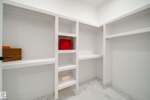 21 Starling Way, Fort Saskatchewan, AB - Indoor With Storage