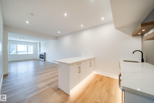 21 Starling Way, Fort Saskatchewan, AB - Indoor Photo Showing Other Room