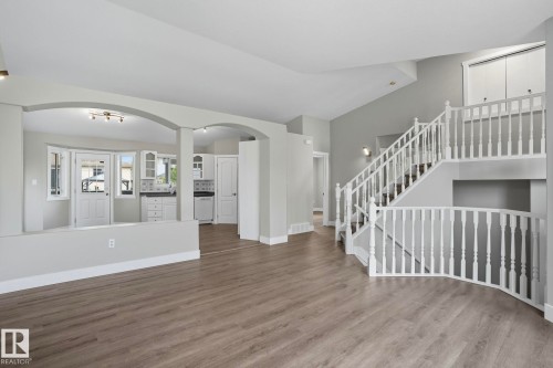 13327 155 Avenue, Edmonton, AB - Indoor Photo Showing Other Room