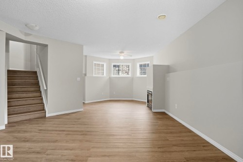 13327 155 Avenue, Edmonton, AB - Indoor Photo Showing Other Room