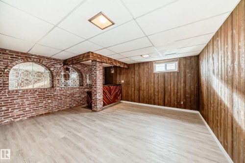 13003 128 Street, Edmonton, AB - Indoor