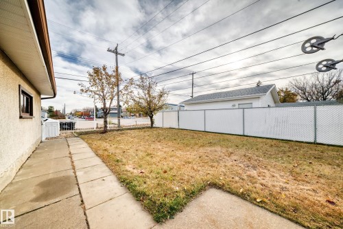 13003 128 Street, Edmonton, AB - Outdoor