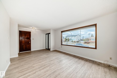 13003 128 Street, Edmonton, AB - Indoor
