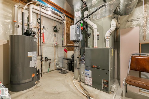 1110 Connelly Court, Edmonton, AB - Indoor Photo Showing Basement
