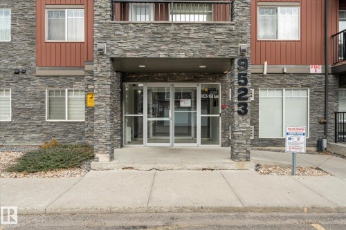 109 9523 160 Avenue, Edmonton, AB - Outdoor