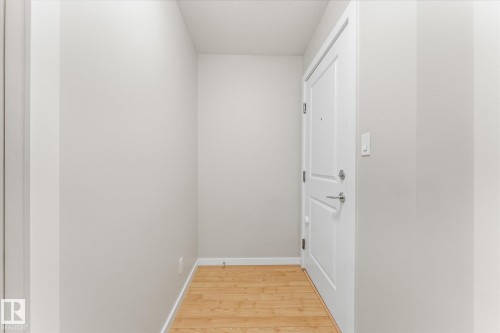 109 9523 160 Avenue, Edmonton, AB - Indoor Photo Showing Other Room