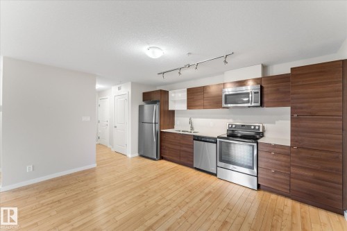 109 9523 160 Avenue, Edmonton, AB - Indoor Photo Showing Kitchen With Stainless Steel Kitchen