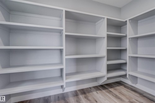 829 Morris Avenue, Leduc, AB - Indoor With Storage