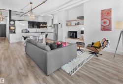 210 10024 JASPER Avenue  Edmonton, AB T5J 1R9