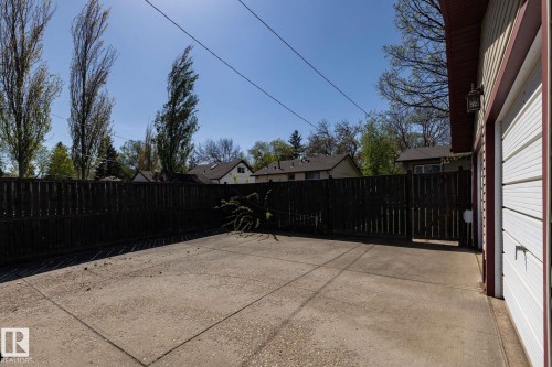 12121 39 Street, Edmonton, AB - Outdoor