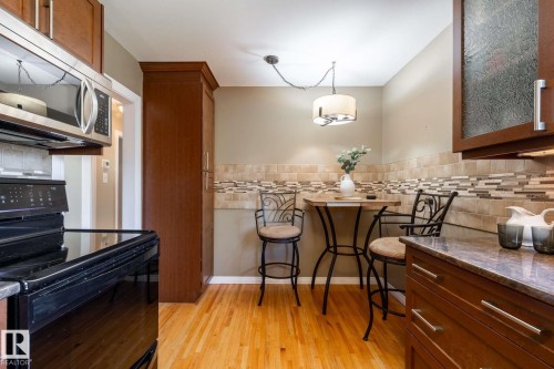 12121 39 Street, Edmonton, AB - Indoor