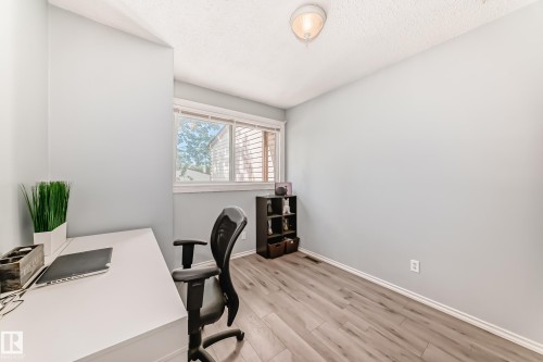 17116 108 Street, Edmonton, AB - Indoor Photo Showing Office