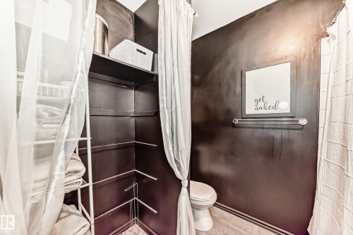 17116 108 Street, Edmonton, AB - Indoor Photo Showing Bathroom