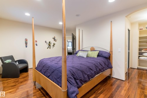 1681 Toane Wynd, Edmonton, AB - Indoor Photo Showing Bedroom