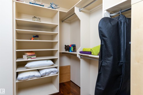 1681 Toane Wynd, Edmonton, AB - Indoor With Storage