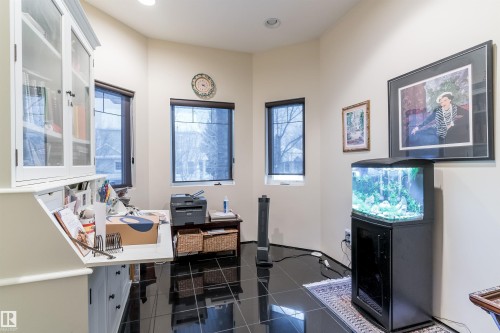 1681 Toane Wynd, Edmonton, AB - Indoor