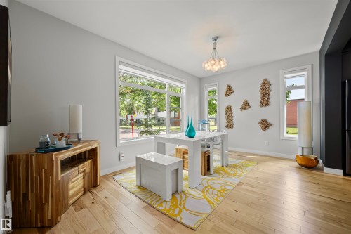 9803 74 Avenue, Edmonton, AB - Indoor