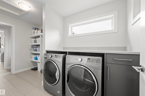 9803 74 Avenue, Edmonton, AB - Indoor Photo Showing Laundry Room