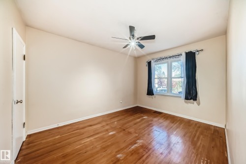 12807 121 Avenue, Edmonton, AB - Indoor Photo Showing Other Room