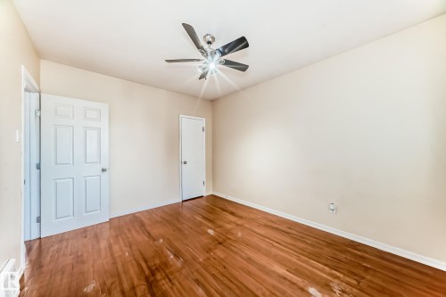 12807 121 Avenue, Edmonton, AB - Indoor Photo Showing Other Room