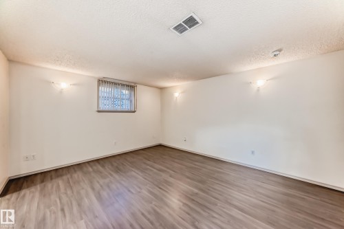 12807 121 Avenue, Edmonton, AB - Indoor Photo Showing Other Room