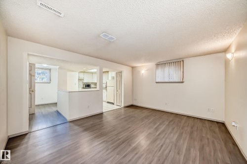 12807 121 Avenue, Edmonton, AB - Indoor Photo Showing Other Room