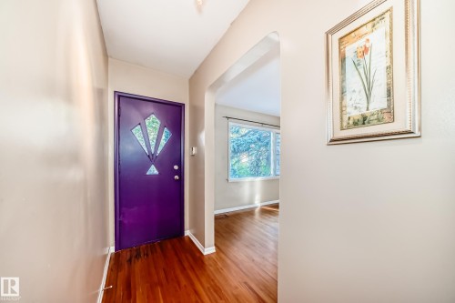 12807 121 Avenue, Edmonton, AB - Indoor Photo Showing Other Room