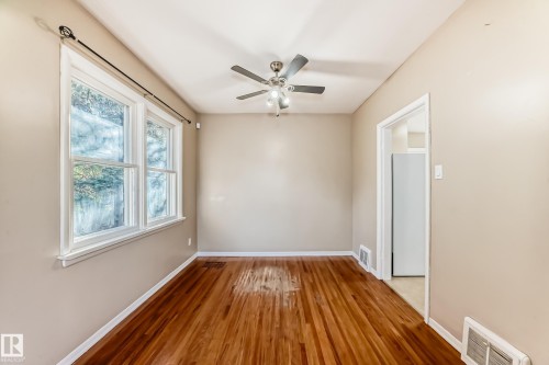 12807 121 Avenue, Edmonton, AB - Indoor Photo Showing Other Room