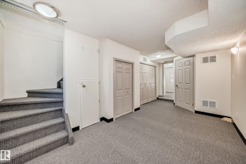12807 121 Avenue, Edmonton, AB - Indoor Photo Showing Other Room