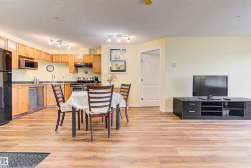 311 5340 199 Street, Edmonton, AB - Indoor