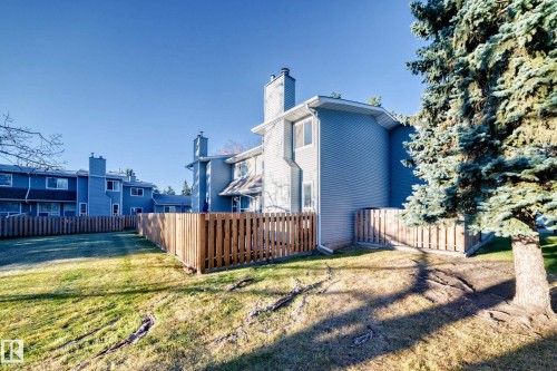 44 4403 Riverbend Road, Edmonton, AB - Outdoor
