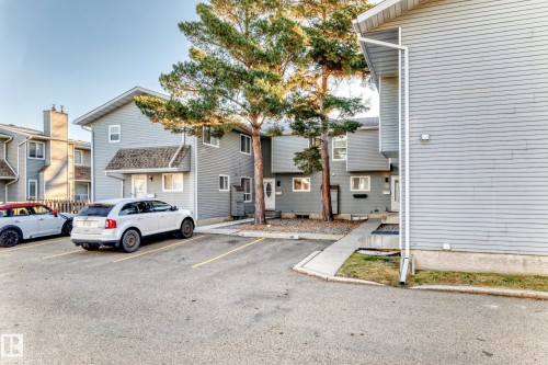 44 4403 Riverbend Road, Edmonton, AB - Outdoor