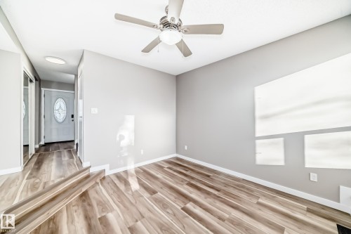 44 4403 Riverbend Road, Edmonton, AB - Indoor Photo Showing Other Room