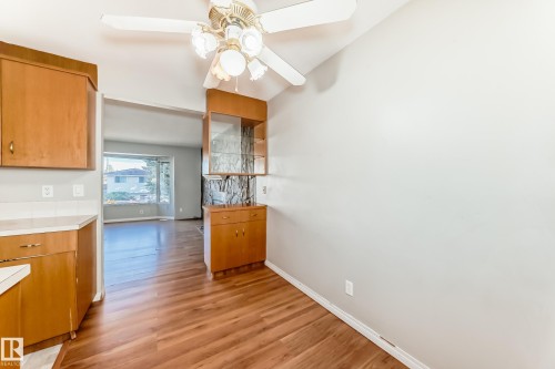 14112 59 Street Nw, Edmonton, AB - Indoor Photo Showing Other Room