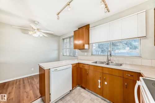 14112 59 Street Nw, Edmonton, AB - Indoor Photo Showing Kitchen With Double Sink