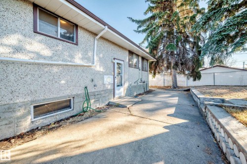 14112 59 Street Nw, Edmonton, AB - Outdoor